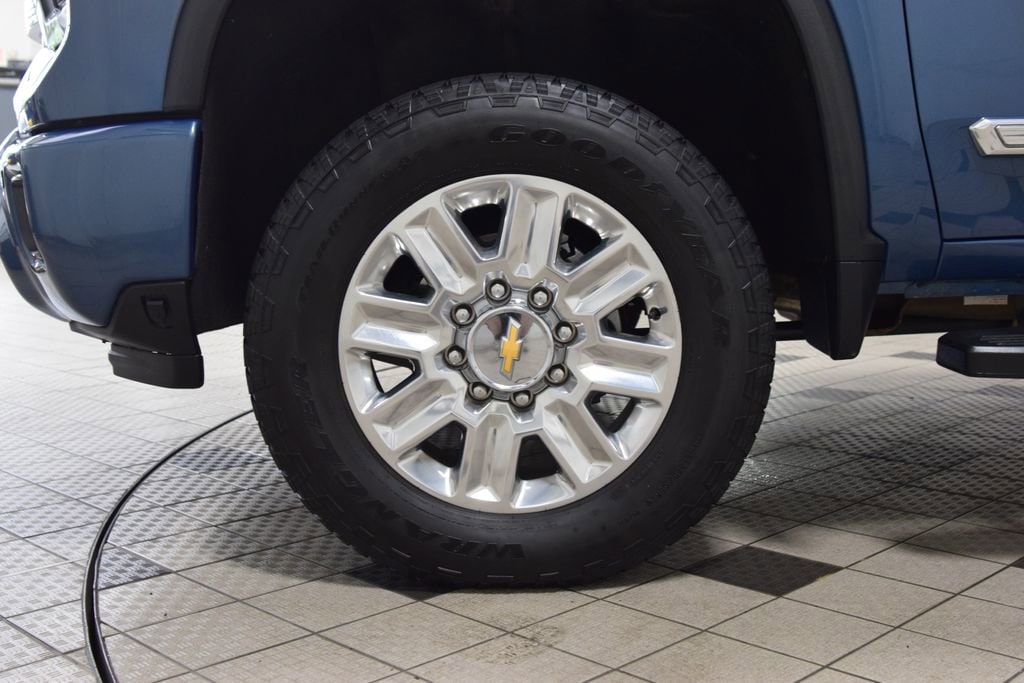 2024 Chevrolet Silverado 2500HD High Country - Photo 30