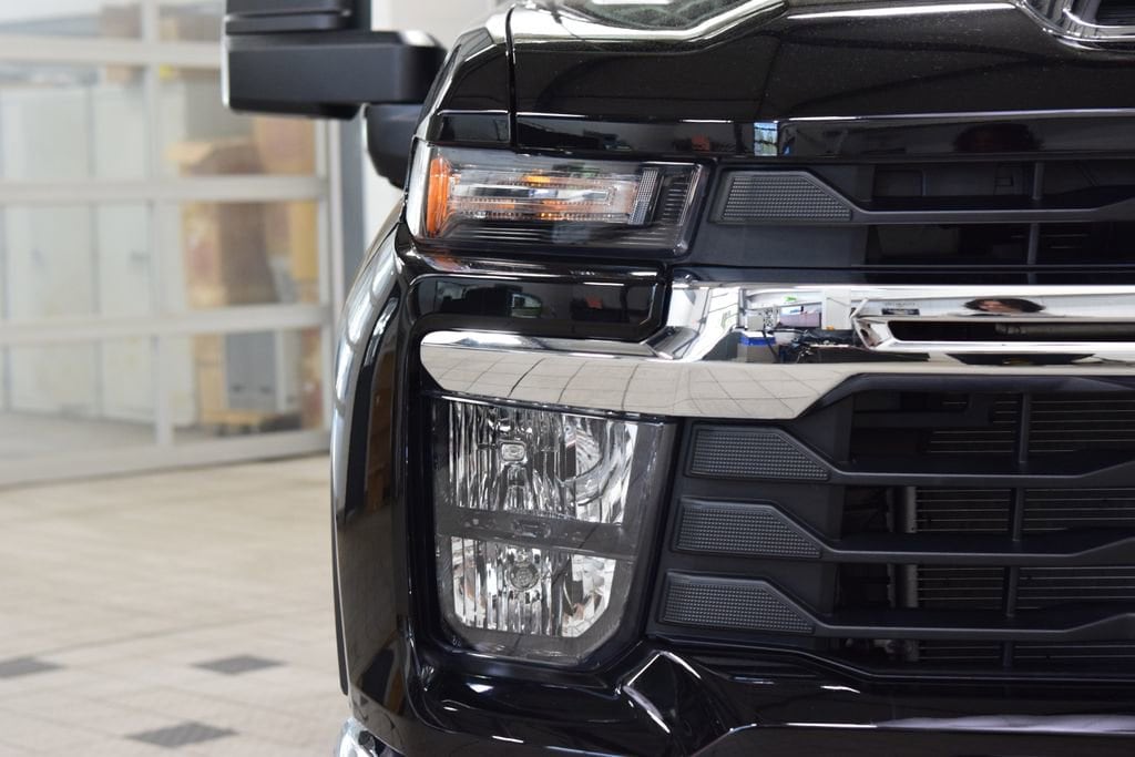 2025 Chevrolet Silverado 2500HD LT - Photo 12