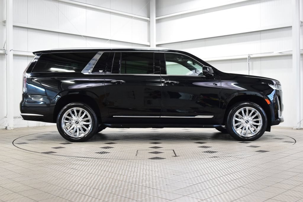 2024 Cadillac Escalade ESV Premium Luxury - Photo 8