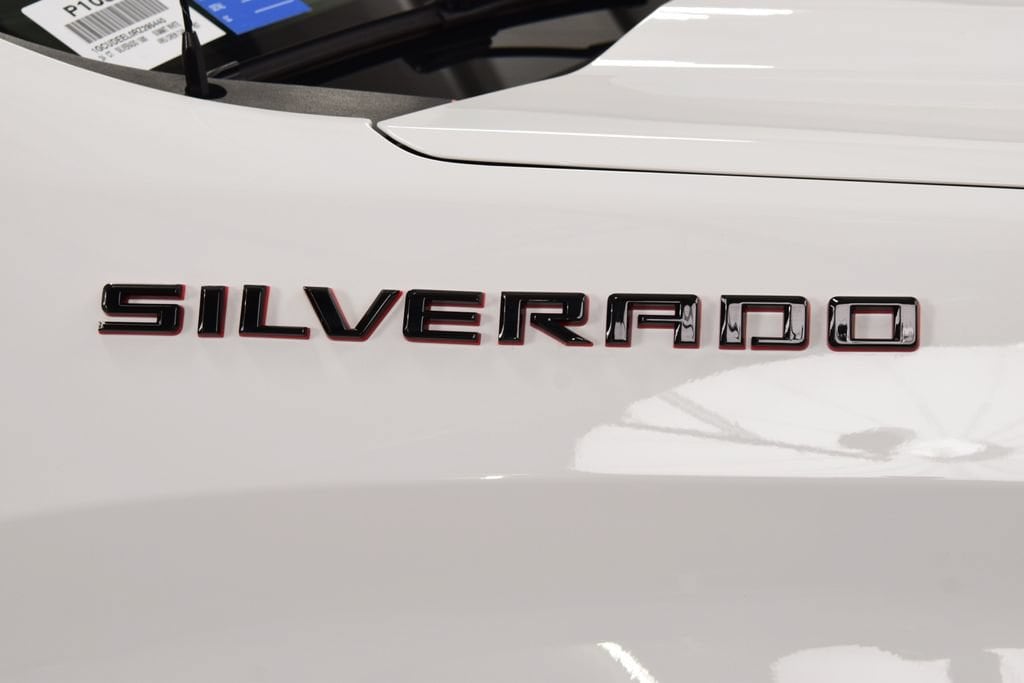 2024 Chevrolet Silverado 1500 RST - Photo 17