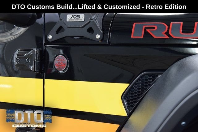 2025 Jeep Wrangler 4-Door Rubicon - Photo 16