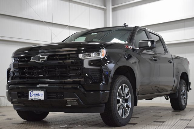 2025 Chevrolet Silverado 1500 RST photo 2