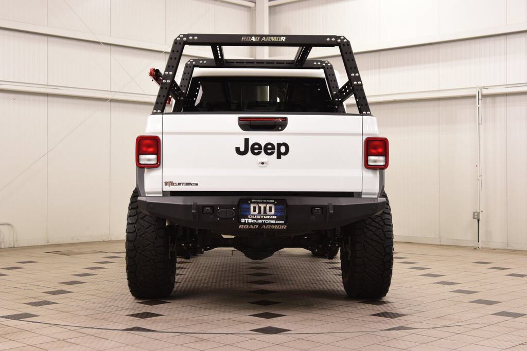 2024 Jeep Gladiator Nighthawk - Photo 6