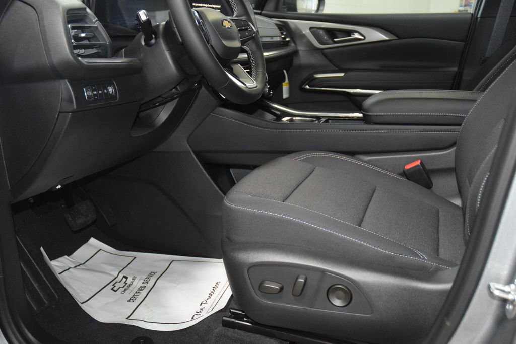 2026 Chevrolet Traverse LT - Photo 37