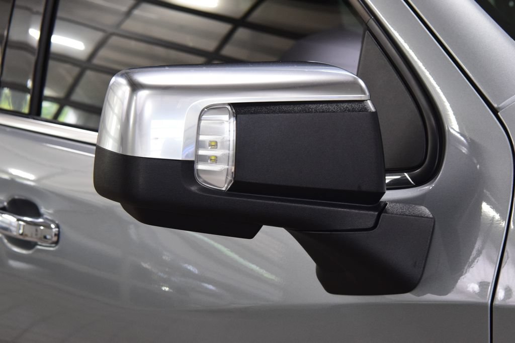 2025 Chevrolet Silverado 1500 High Country - Photo 19