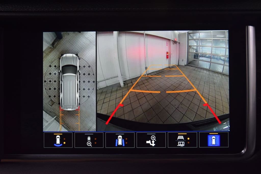 2024 GMC Yukon XL Denali - Photo 50