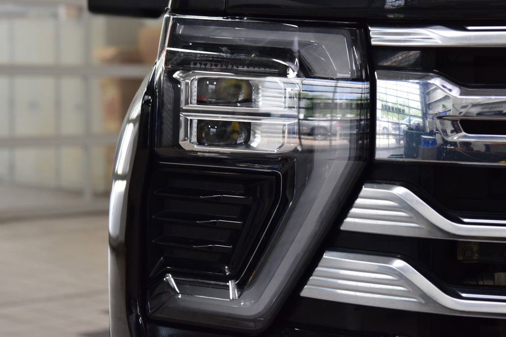 2024 Chevrolet Silverado 3500HD High Country - Photo 12