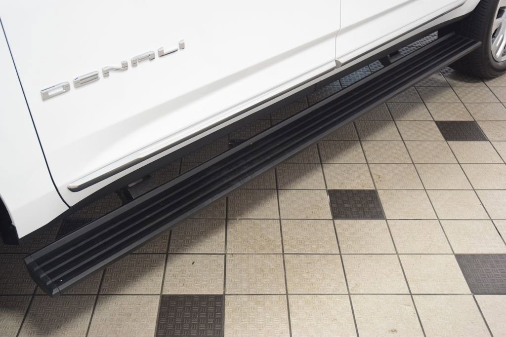 2024 GMC Yukon XL Denali - Photo 31