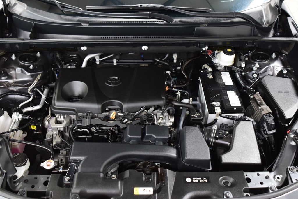 2022 Toyota RAV4 XLE - Photo 26