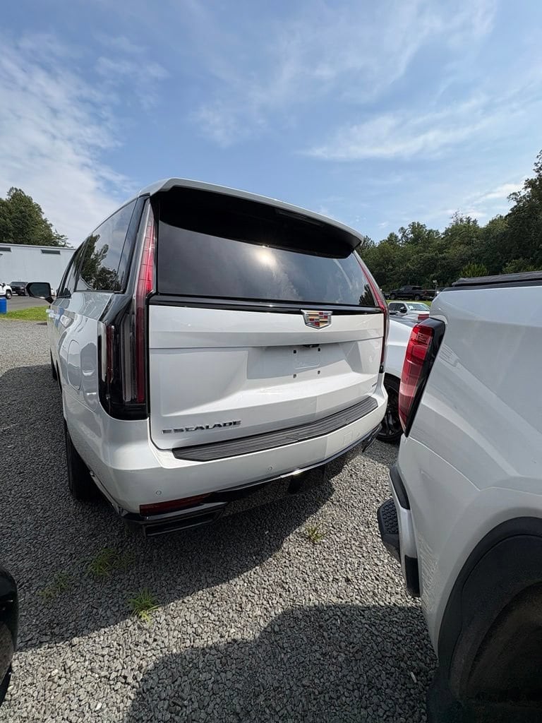 2023 Cadillac Escalade ESV Sport Platinum - Photo 8