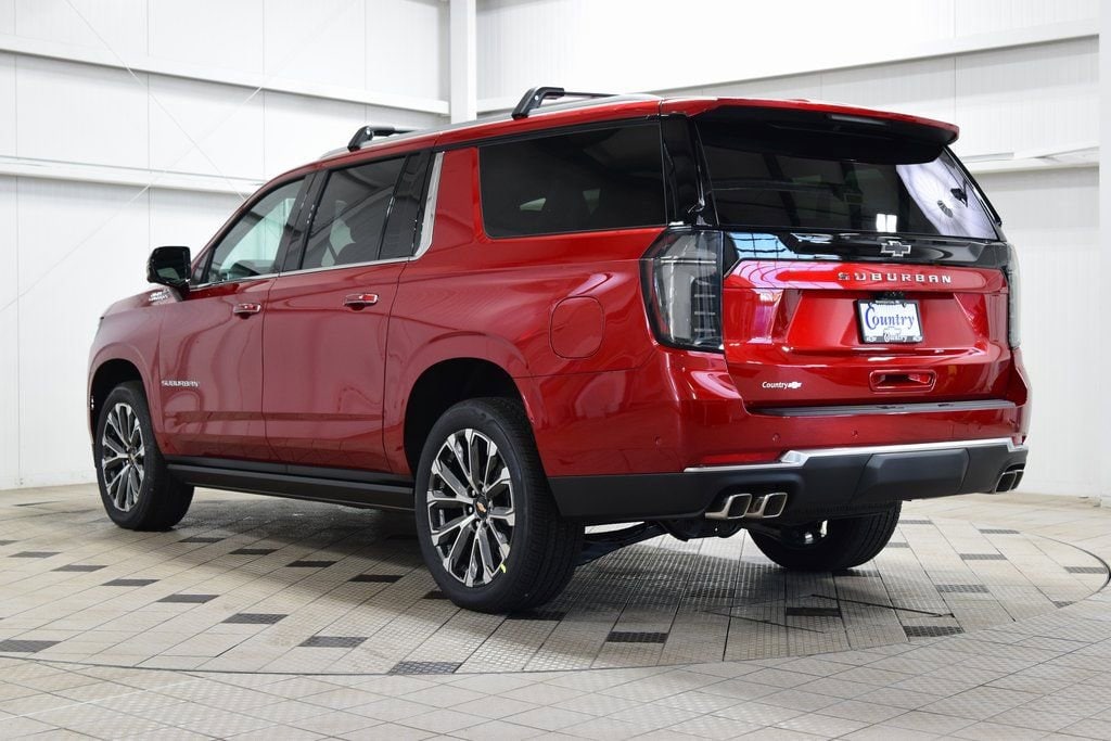 2026 Chevrolet Suburban High Country - Photo 6