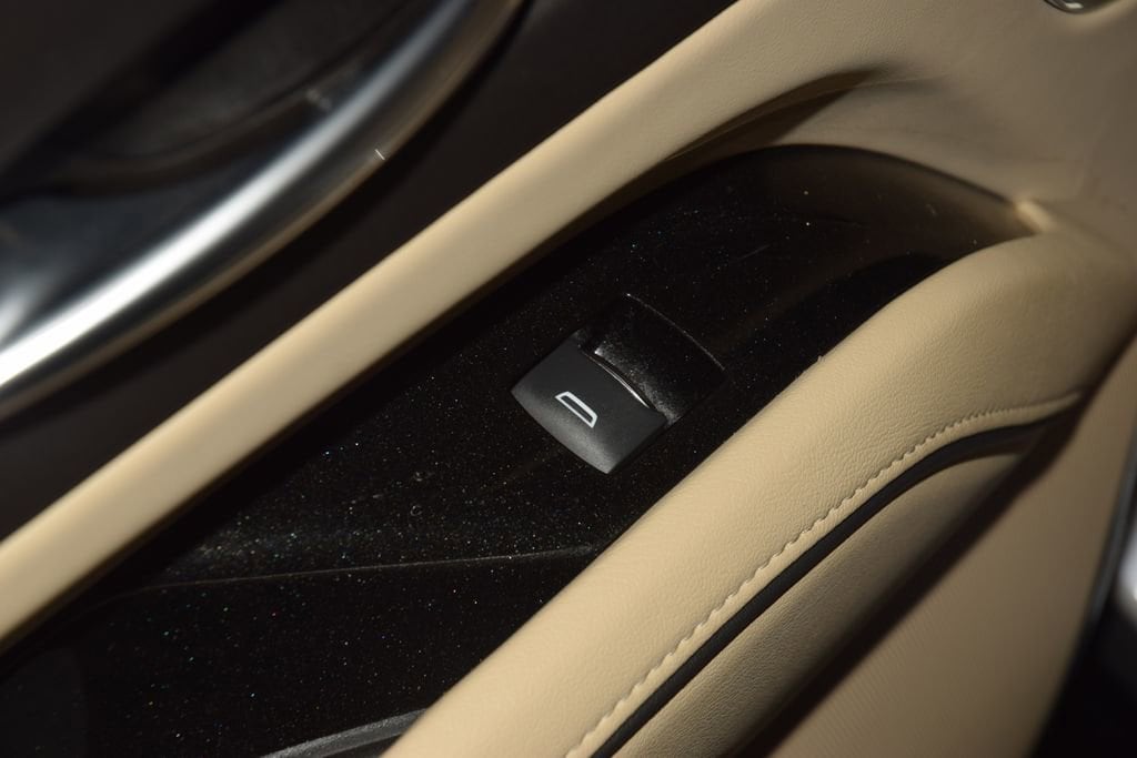 2023 Cadillac Escalade Premium Luxury - Photo 47