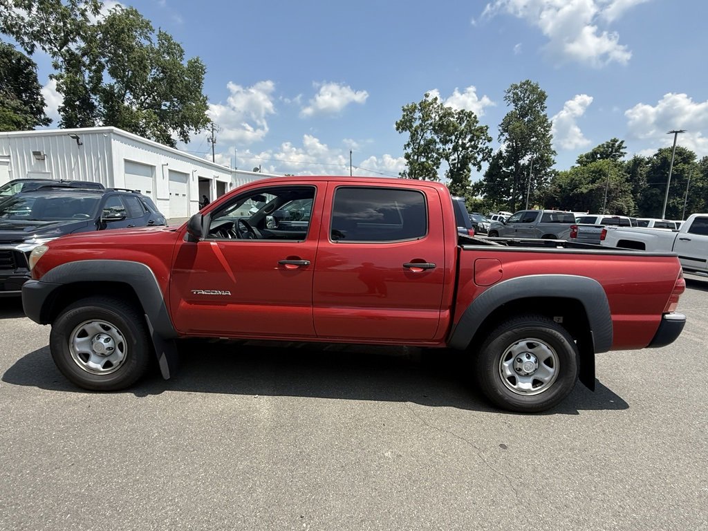 2013 Toyota Tacoma PreRunner photo 2