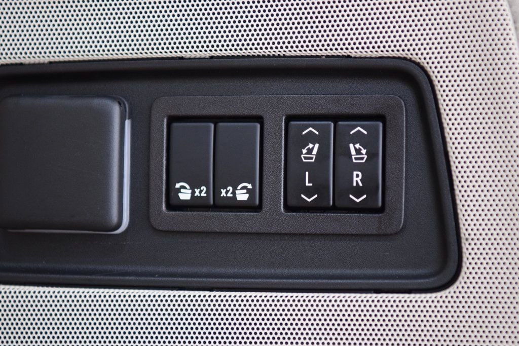 2023 Cadillac Escalade Premium Luxury Platinum - Photo 24