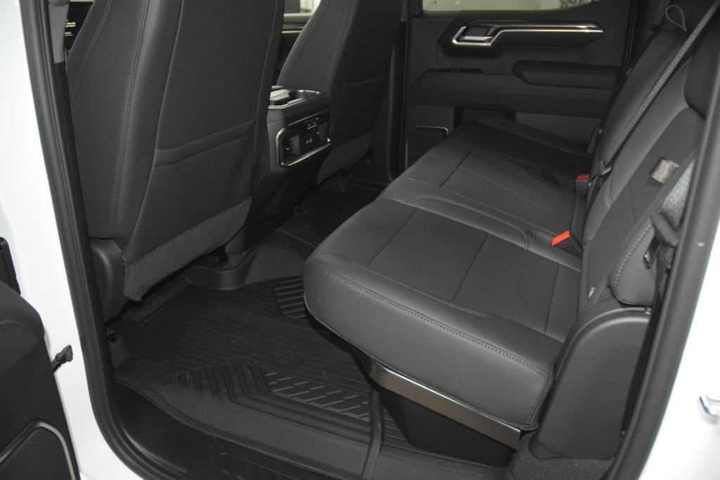 2026 Chevrolet Silverado 1500 LTZ - Photo 43