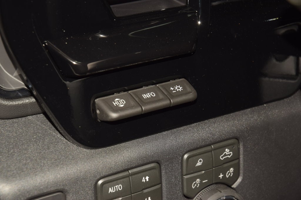 2026 Chevrolet Silverado 2500 HD ZR2 - Photo 41