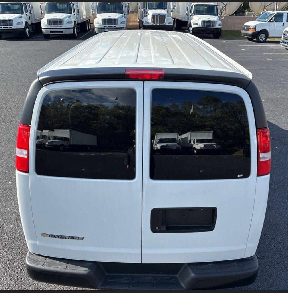 2025 Chevrolet Express 3500 Passenger Van photo 2