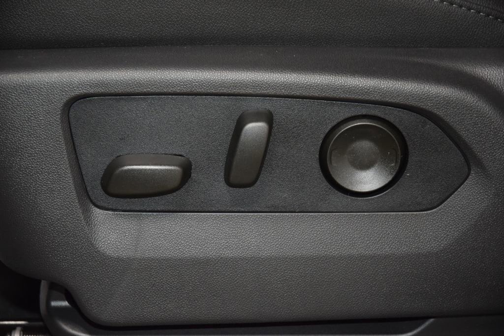 2026 Chevrolet Silverado 1500 LTZ - Photo 41