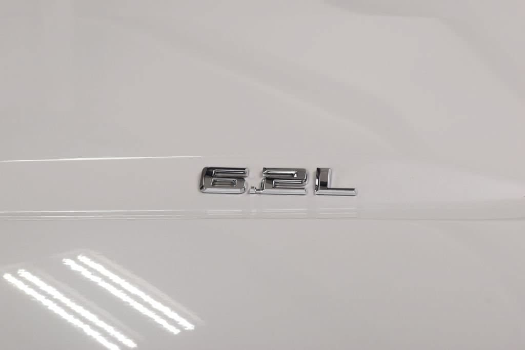 2022 Chevrolet Silverado 1500 LTZ - Photo 17