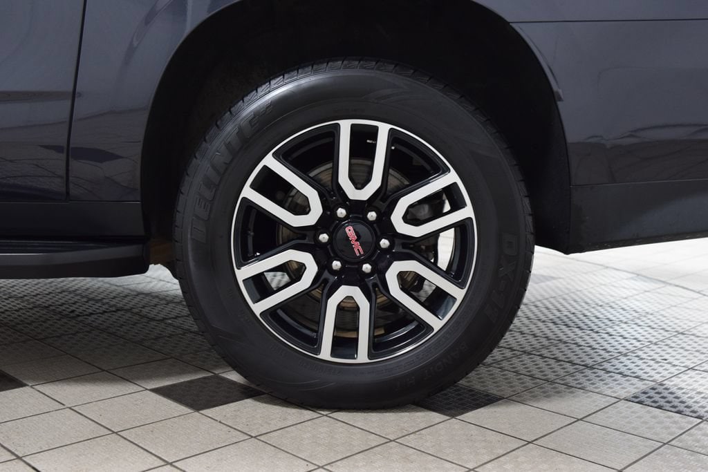 2023 GMC Yukon XL AT4 - Photo 29