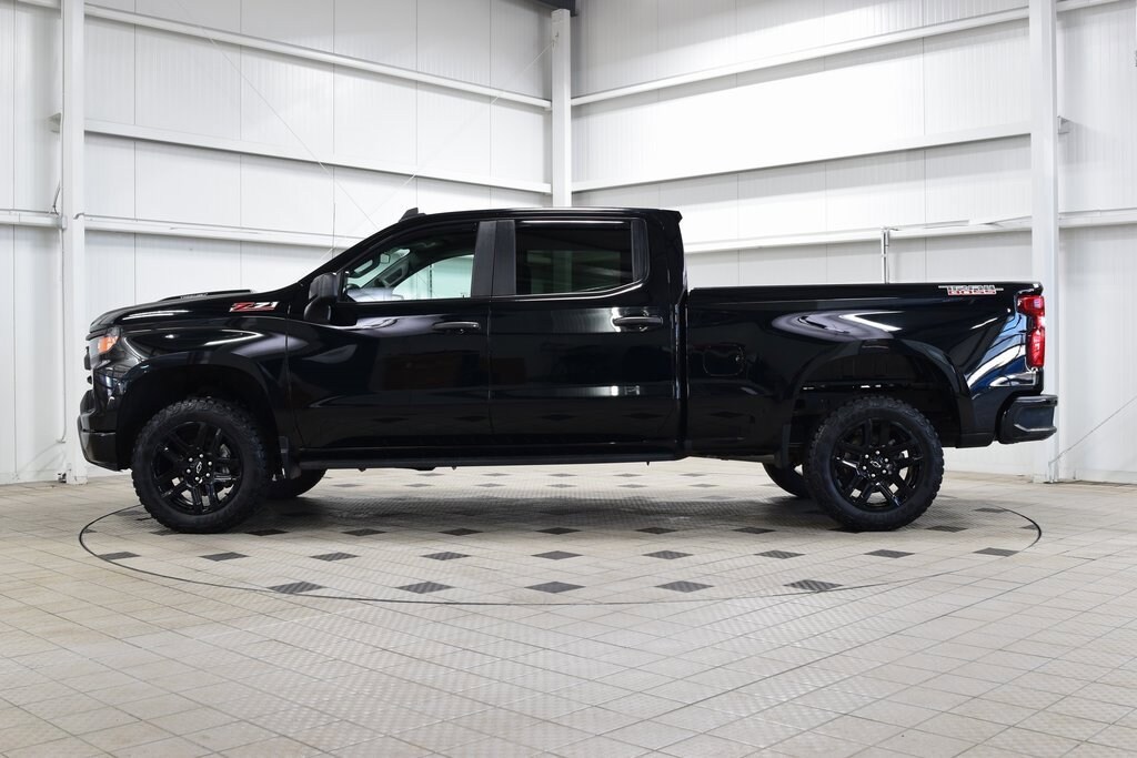 Used 2025 Chevrolet Silverado 1500 Custom Trail Boss Truck Crew Cab