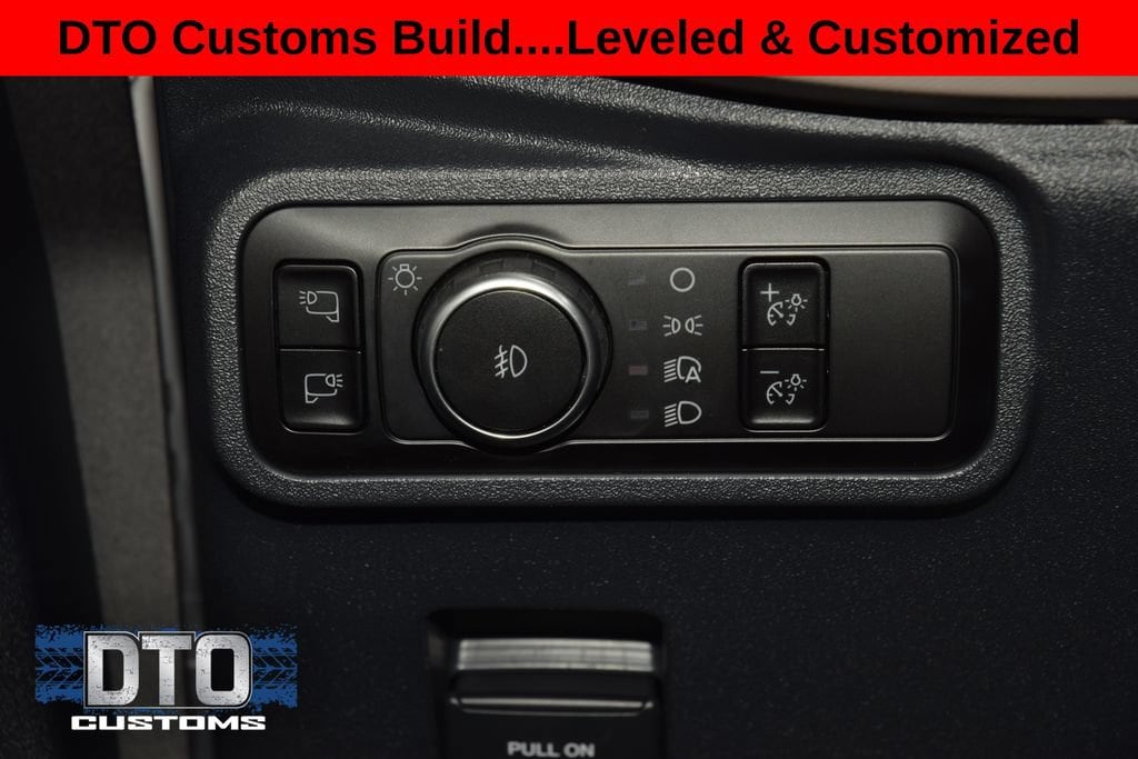 2023 Ford Bronco 4-Door Base - Photo 35
