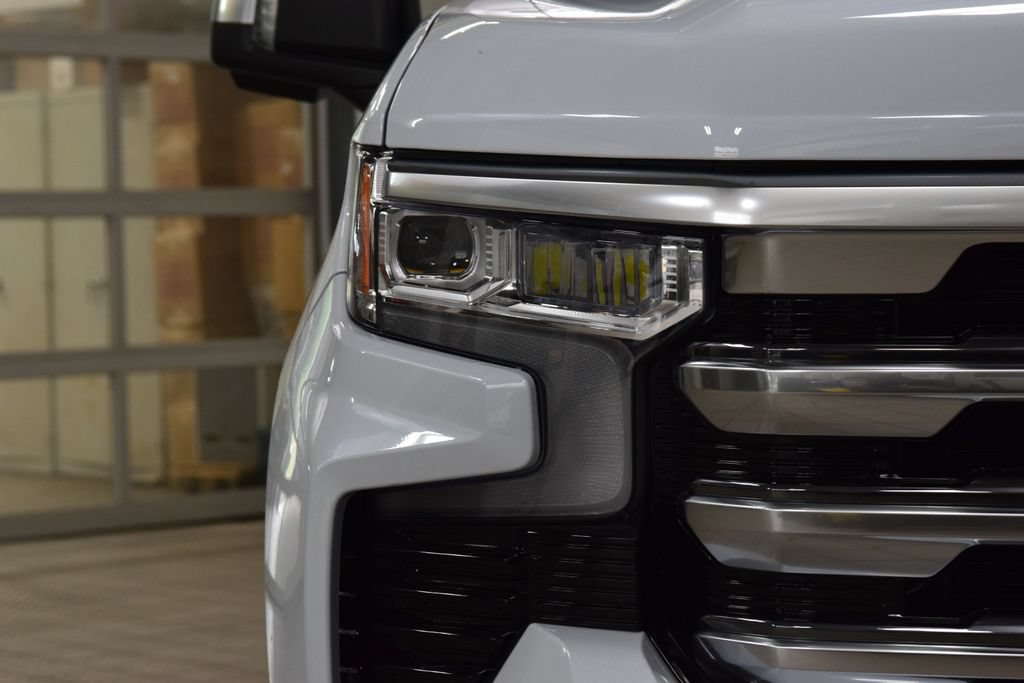 2026 Chevrolet Silverado 1500 High Country - Photo 12