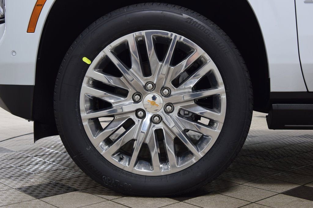 2026 Chevrolet Suburban High Country - Photo 28