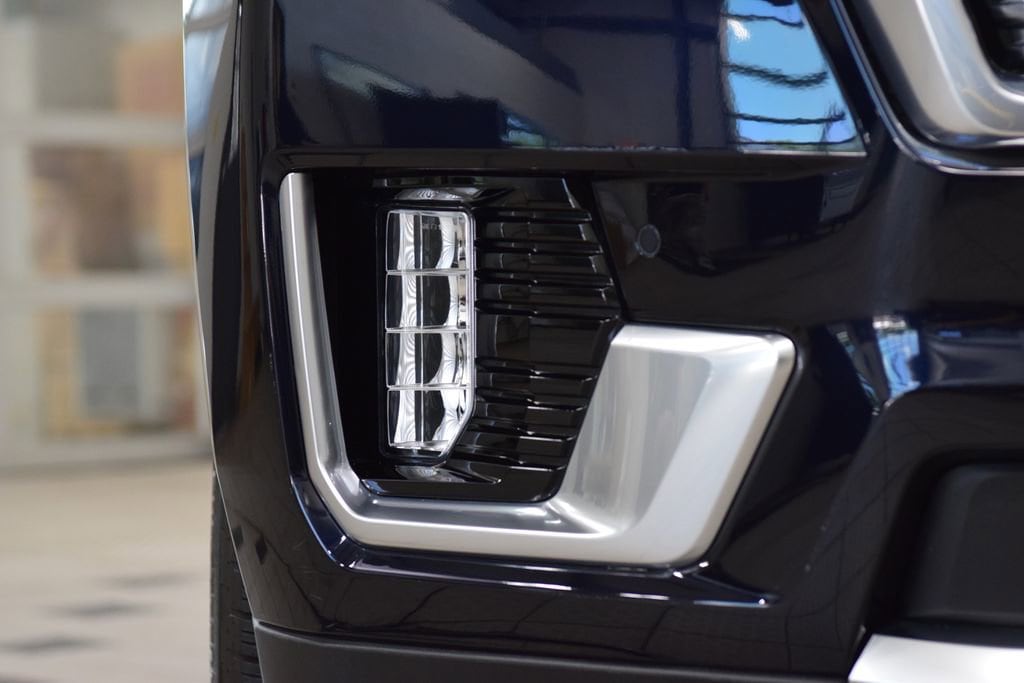 2024 GMC Yukon Denali - Photo 14