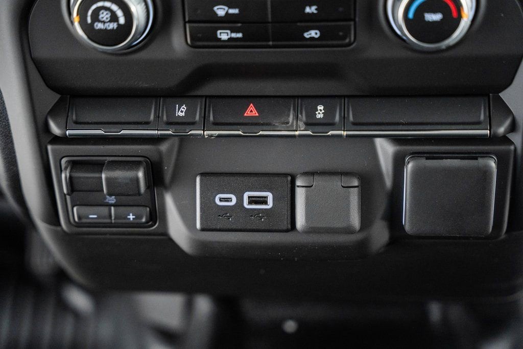 2025 Chevrolet Silverado 3500 HD Work Truck - Photo 32