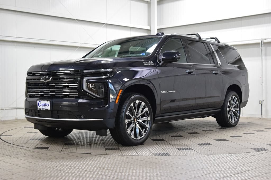 2026 Chevrolet Suburban High Country - Photo 3