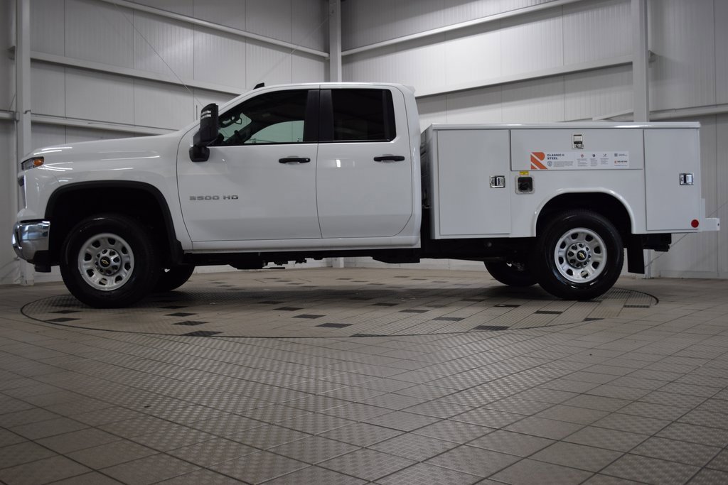 2025 Chevrolet Silverado 3500HD Work Truck photo 4