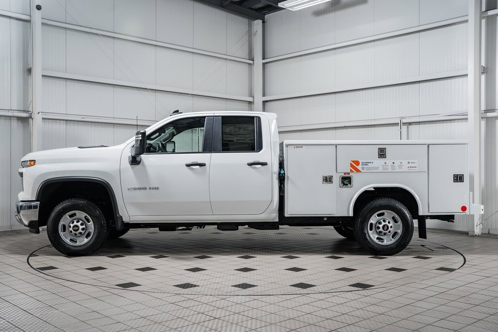 2024 Chevrolet Silverado 2500HD Work Truck photo 3