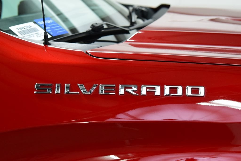 2025 Chevrolet Silverado 1500 RST - Photo 16