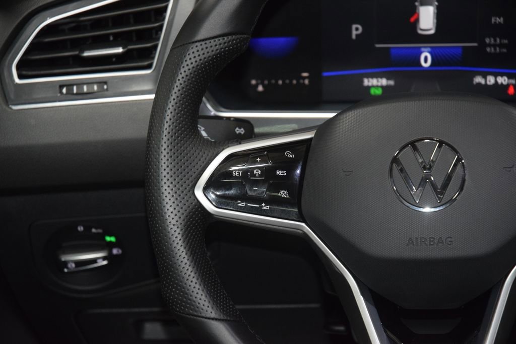 2023 Volkswagen Tiguan SE R-LINE BLACK - Photo 34
