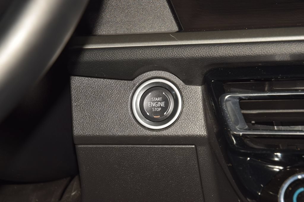 2024 Chevrolet Traverse LS - Photo 31