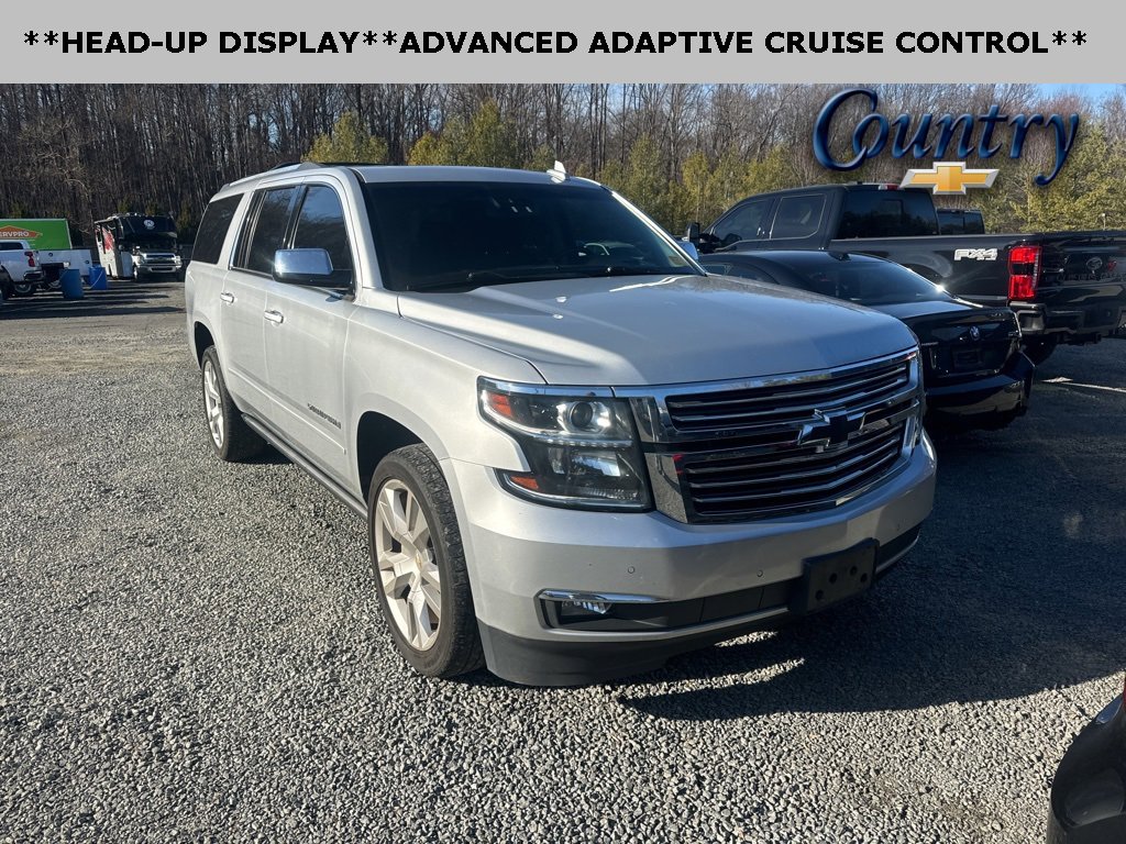 2019 Chevrolet Suburban Premier's photo