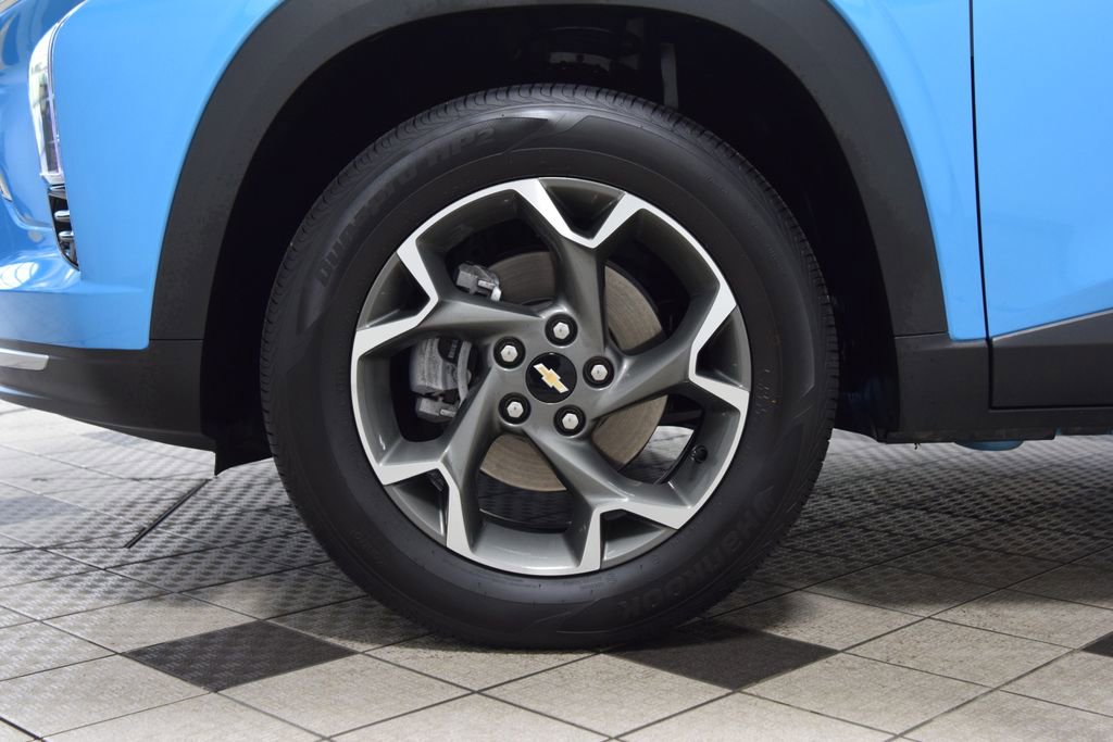 2025 Chevrolet Trax LT - Photo 26