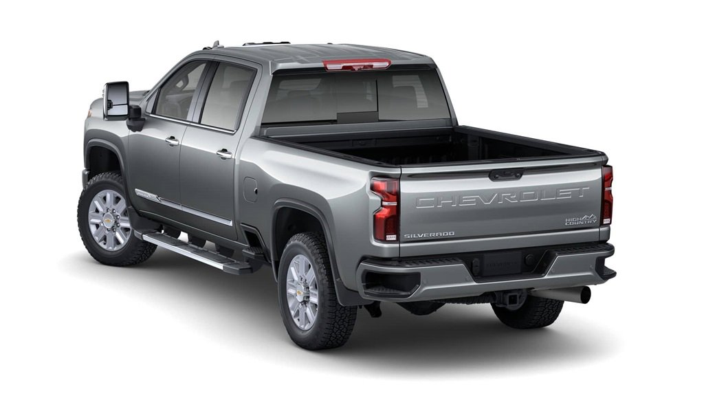 2025 Chevrolet Silverado 2500HD High Country photo 3