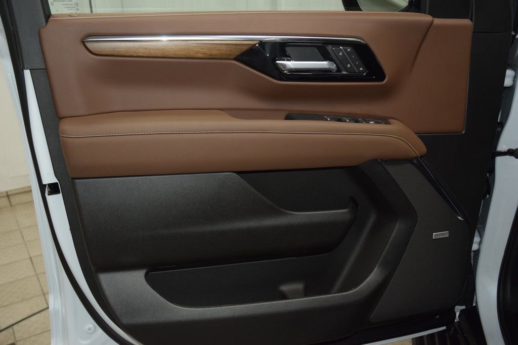 2026 Chevrolet Suburban High Country - Photo 49