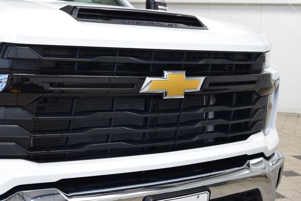 2026 Chevrolet Silverado 3500 HD Work Truck - Photo 6