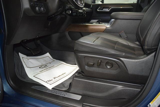 2024 Chevrolet Silverado 3500HD High Country - Photo 42