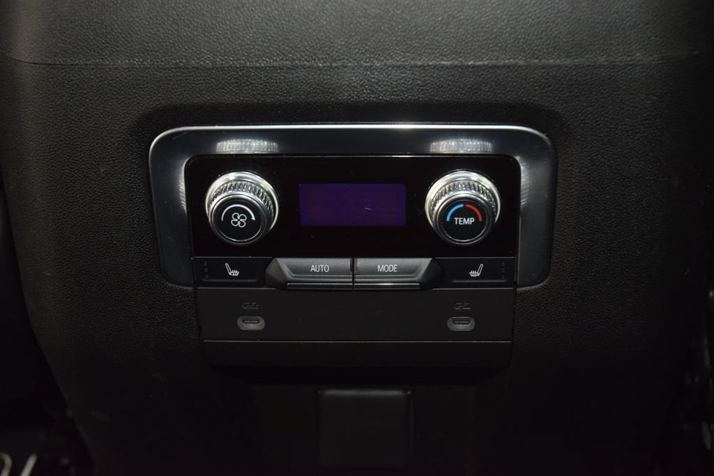 2023 GMC Yukon XL AT4 - Photo 46
