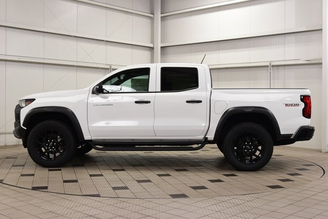 2026 Chevrolet Colorado Trail Boss photo 4