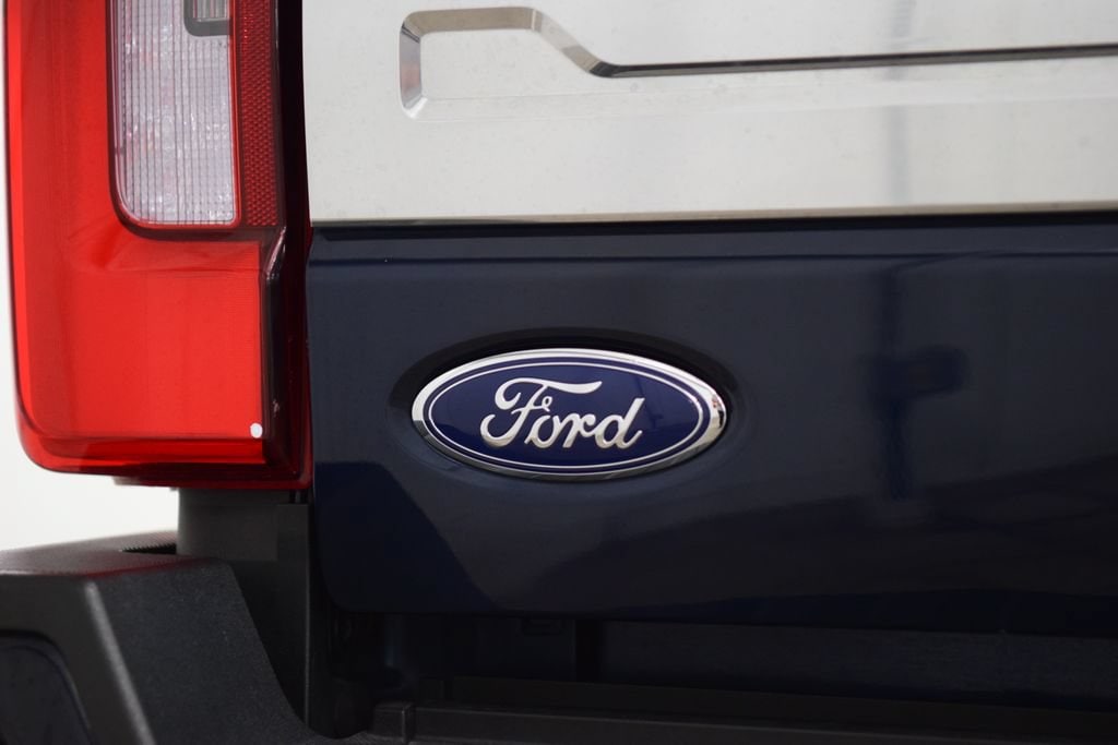 2024 Ford F-250 Super Duty Platinum - Photo 23