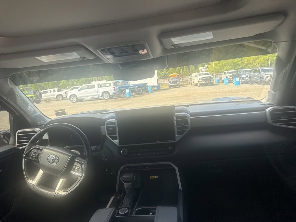 2024 Toyota Tundra Limited - Photo 11