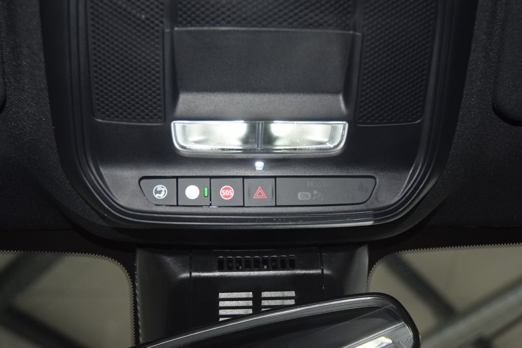 2027 Chevrolet Equinox LT - Photo 45