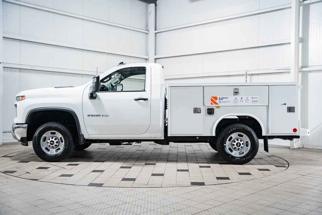 2025 Chevrolet Silverado 2500HD Work Truck photo 2