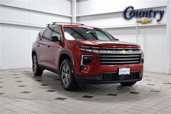 2025 Chevrolet Traverse LT SUV