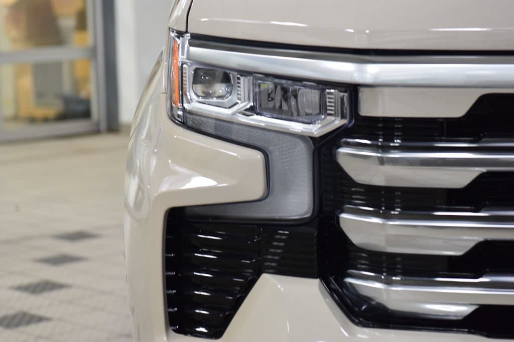 2026 Chevrolet Silverado 1500 High Country - Photo 11
